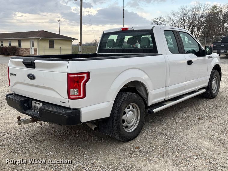 image for item FB3338 2015 Ford F150 Ext. Cab pickup truck