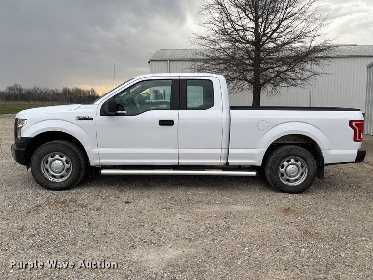 image for item FB3338 2015 Ford F150 Ext. Cab pickup truck
