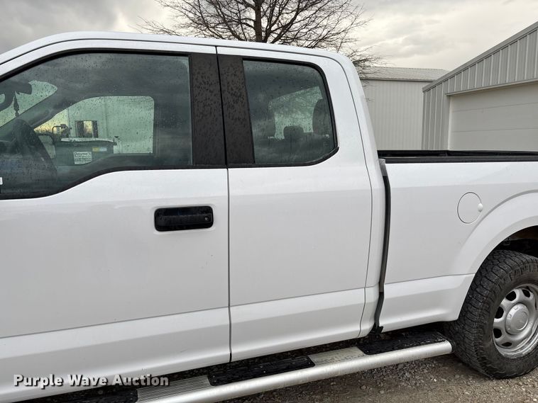 image for item FB3338 2015 Ford F150 Ext. Cab pickup truck