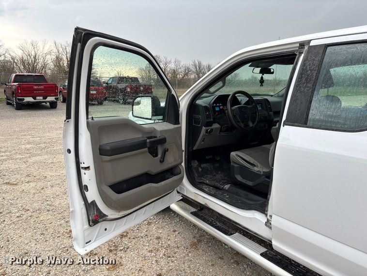 image for item FB3338 2015 Ford F150 Ext. Cab pickup truck