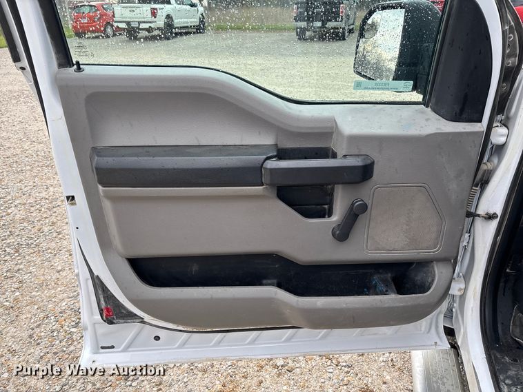 image for item FB3338 2015 Ford F150 Ext. Cab pickup truck