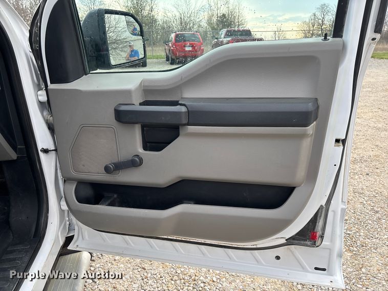 image for item FB3338 2015 Ford F150 Ext. Cab pickup truck