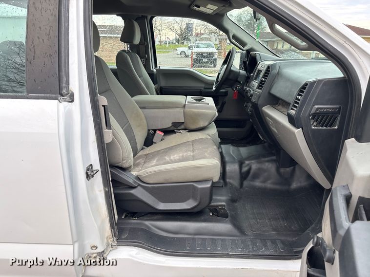 image for item FB3338 2015 Ford F150 Ext. Cab pickup truck