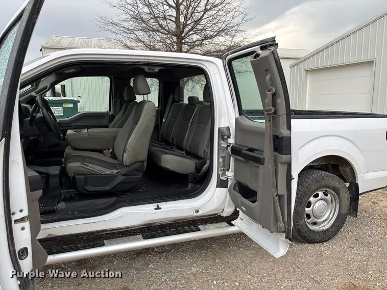 image for item FB3338 2015 Ford F150 Ext. Cab pickup truck