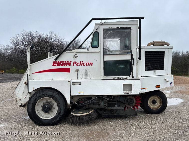 image for item FB3344 Elgin Pelican street sweeper