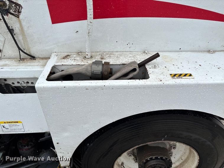 image for item FB3344 Elgin Pelican street sweeper