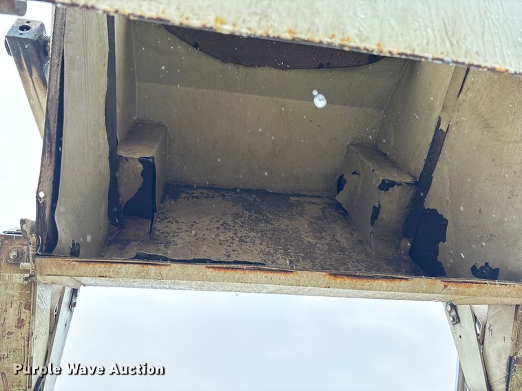 image for item FB3344 Elgin Pelican street sweeper