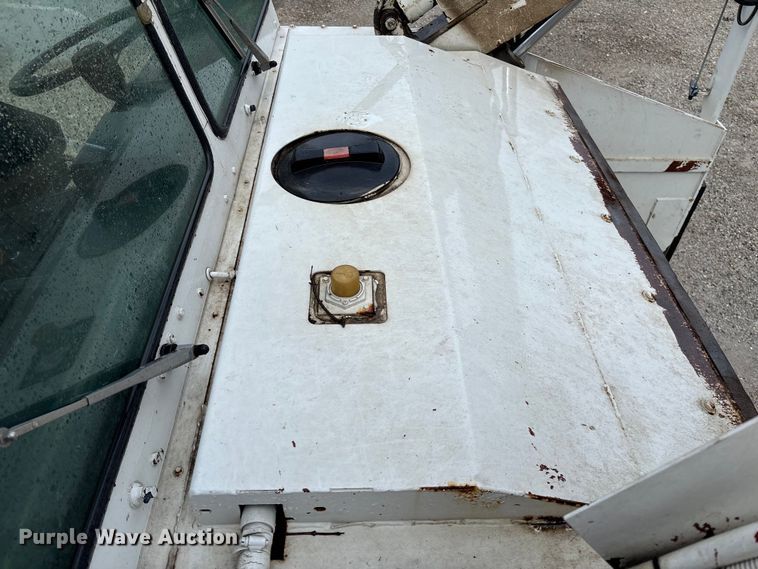 image for item FB3344 Elgin Pelican street sweeper