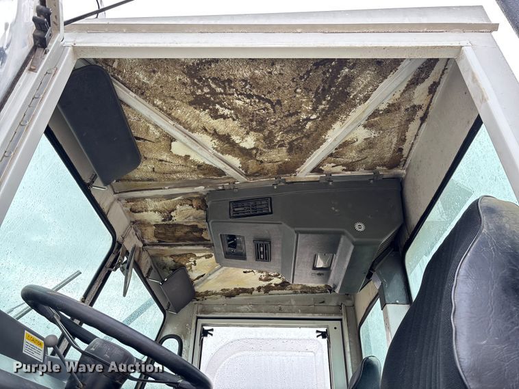 image for item FB3344 Elgin Pelican street sweeper