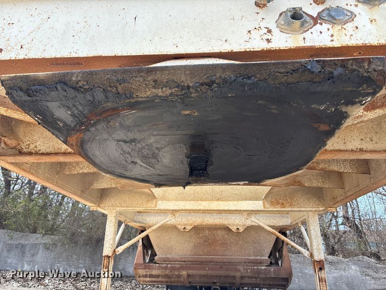 image for item FB3616 2005 Corn Belt Mfg. bottom dump trailer