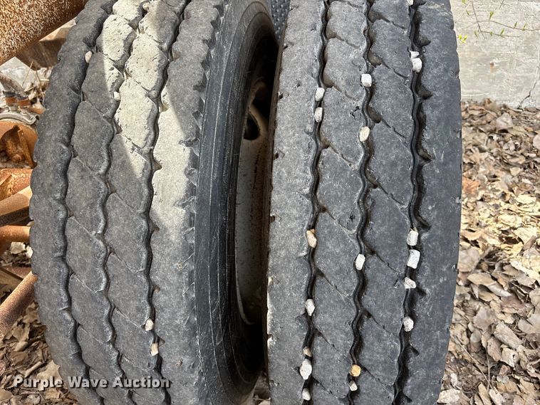 image for item FB3616 2005 Corn Belt Mfg. bottom dump trailer