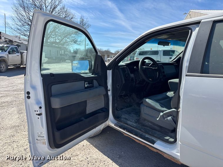 image for item FB3621 2014 Ford F150 Crew Cab pickup truck