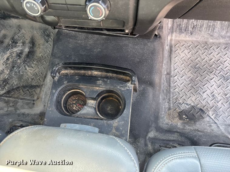 image for item FB3621 2014 Ford F150 Crew Cab pickup truck