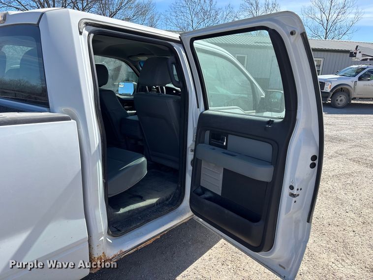 image for item FB3621 2014 Ford F150 Crew Cab pickup truck