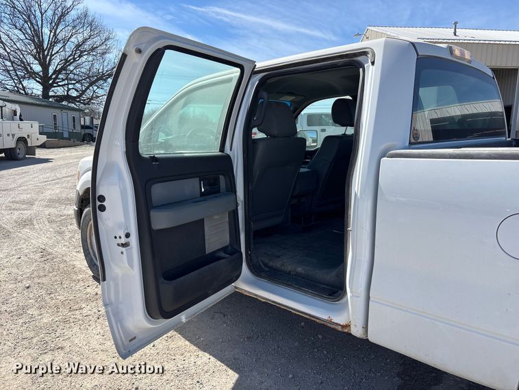 image for item FB3621 2014 Ford F150 Crew Cab pickup truck