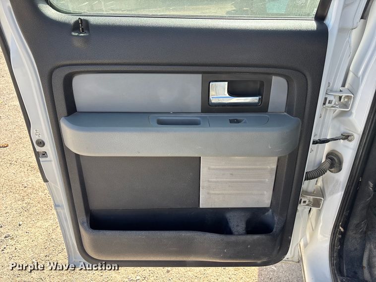 image for item FB3621 2014 Ford F150 Crew Cab pickup truck