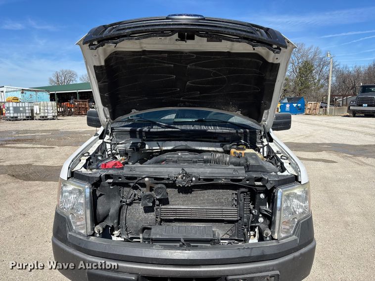 image for item FB3621 2014 Ford F150 Crew Cab pickup truck