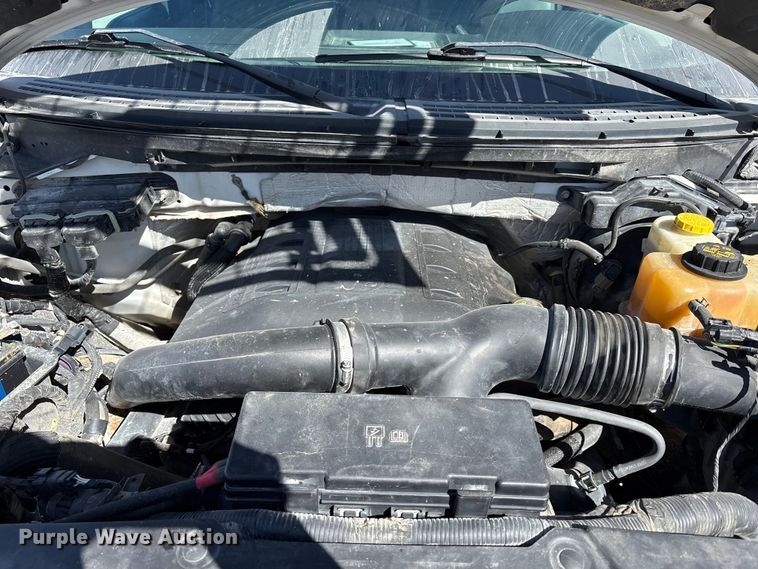 image for item FB3621 2014 Ford F150 Crew Cab pickup truck