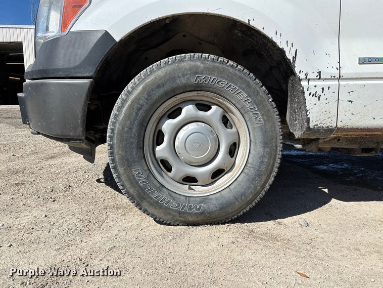 image for item FB3621 2014 Ford F150 Crew Cab pickup truck