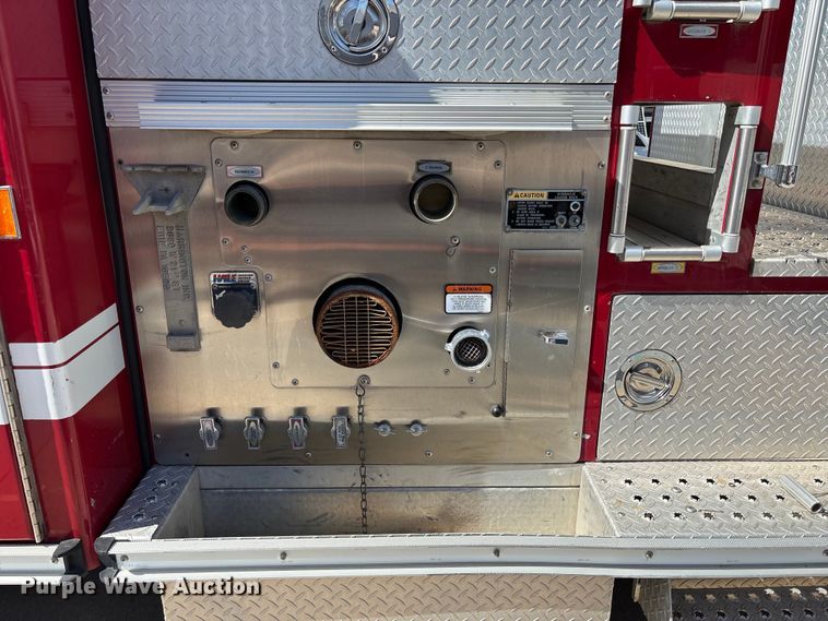 image for item FB3637 2000 E-One  pumper fire truck