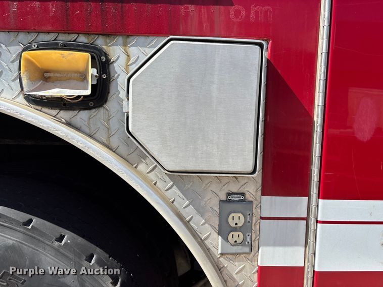 image for item FB3637 2000 E-One  pumper fire truck