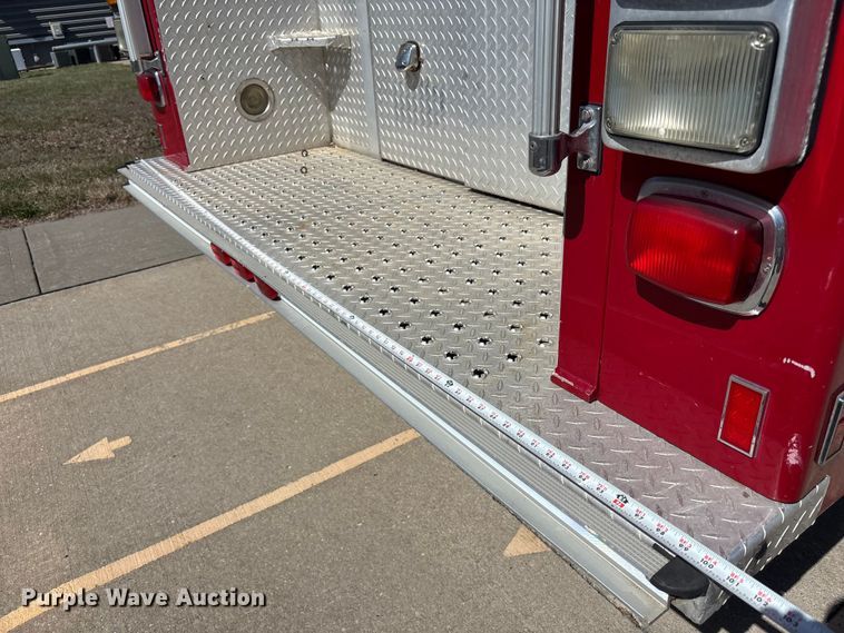 image for item FB3637 2000 E-One  pumper fire truck