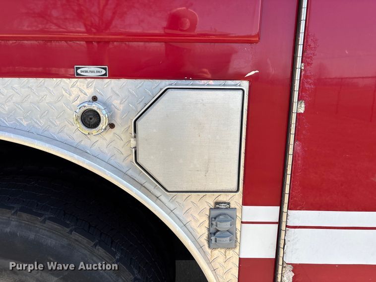 image for item FB3637 2000 E-One  pumper fire truck