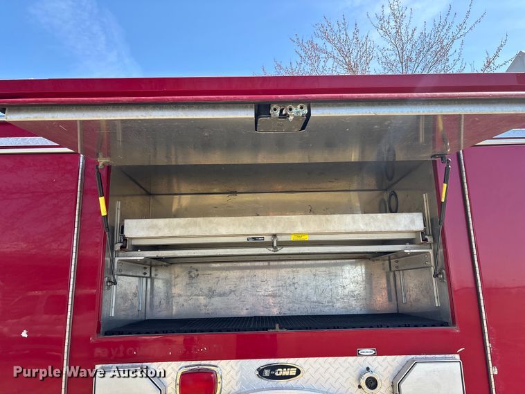 image for item FB3637 2000 E-One  pumper fire truck