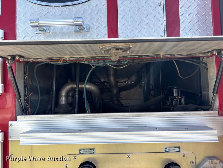 image for item FB3637 2000 E-One  pumper fire truck