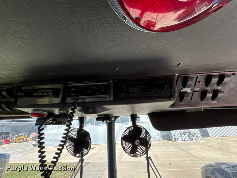 image for item FB3637 2000 E-One  pumper fire truck