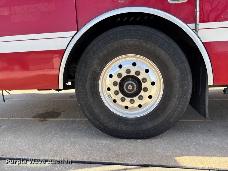 image for item FB3637 2000 E-One  pumper fire truck