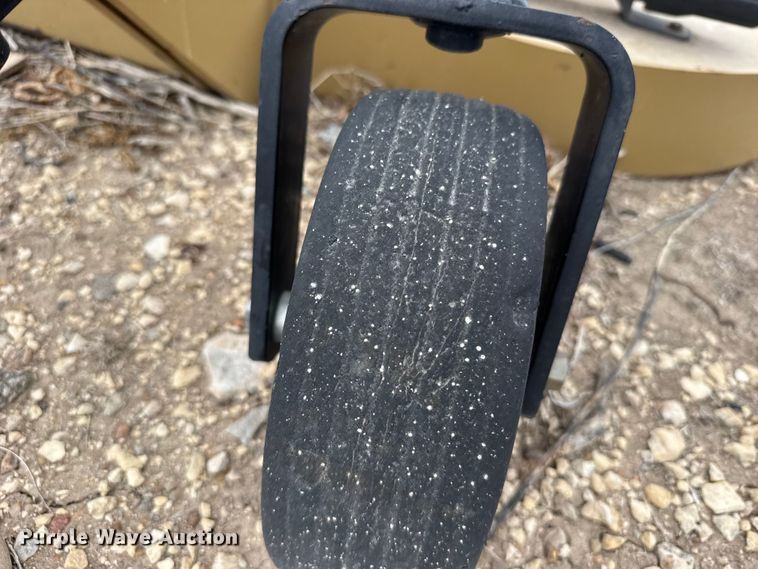 image for item FB7116 Land Pride FDR2572 rotary mower