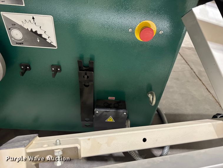 image for item FB7119 Grizzly G0493 sliding table saw