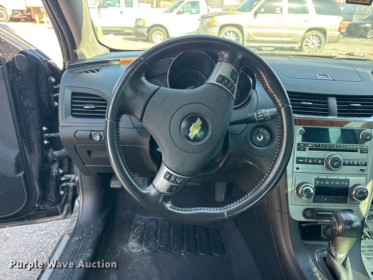 image for item FB8602 2011 Chevrolet Malibu 