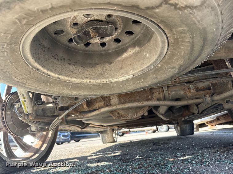 image for item FB8610 2002 GMC Yukon SUV