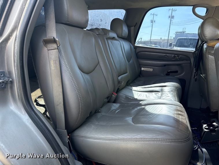 image for item FB8610 2002 GMC Yukon SUV