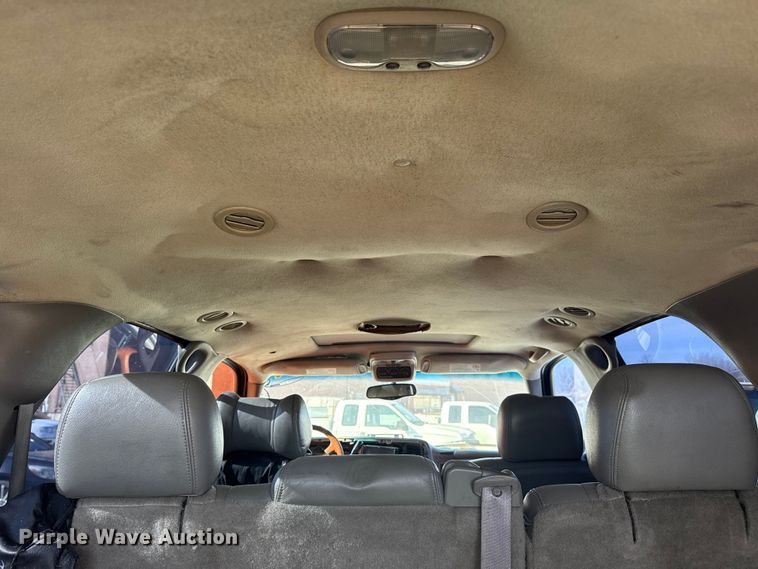 image for item FB8610 2002 GMC Yukon SUV