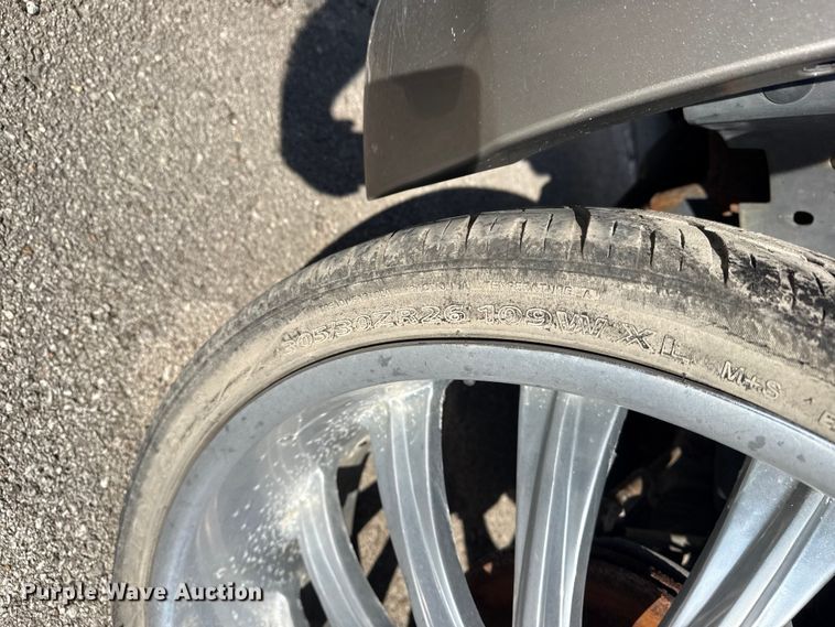 image for item FB8610 2002 GMC Yukon SUV