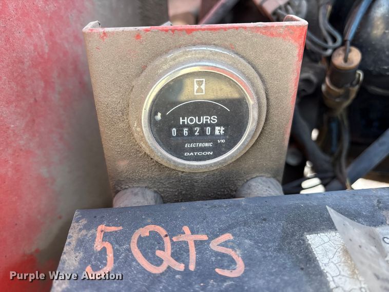 image for item FB8612 1999 Crafco SS250 melter applicator