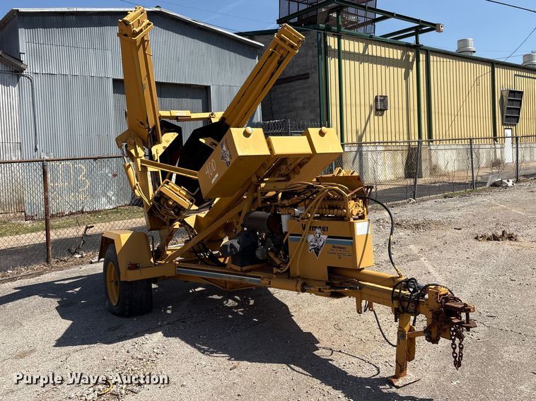 image for item FB8652 2000 Vermeer TS-44A tree spade