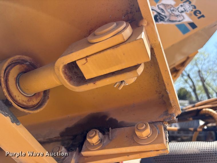 image for item FB8652 2000 Vermeer TS-44A tree spade