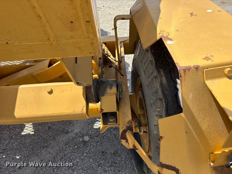 image for item FB8652 2000 Vermeer TS-44A tree spade