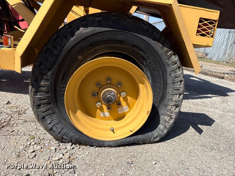 image for item FB8652 2000 Vermeer TS-44A tree spade