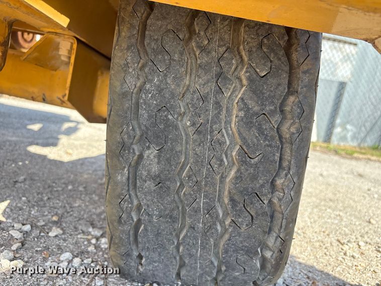 image for item FB8652 2000 Vermeer TS-44A tree spade