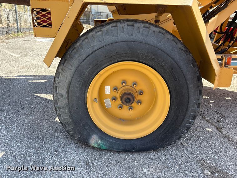 image for item FB8652 2000 Vermeer TS-44A tree spade