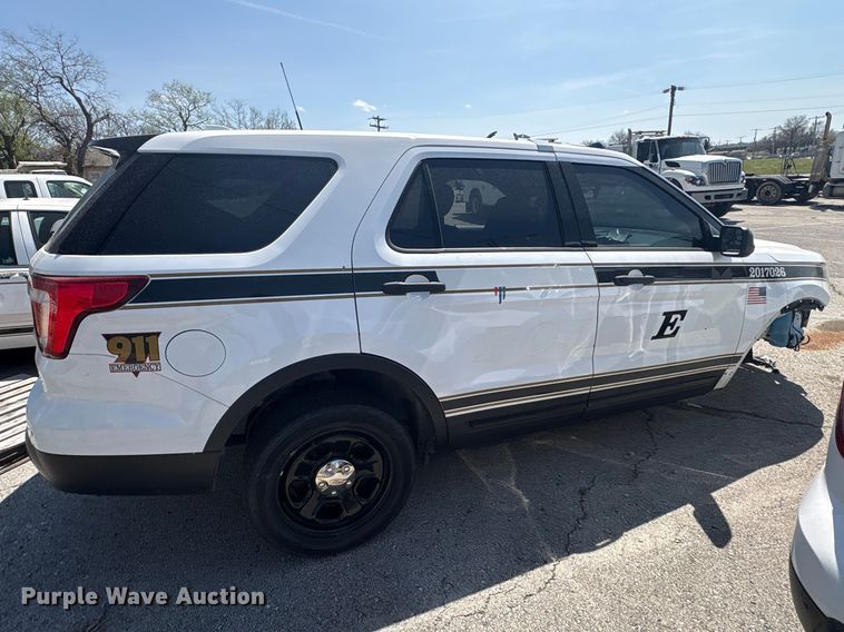 image for item FB8653 2017 Ford Explorer Police Interceptor SUV