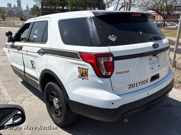 image for item FB8653 2017 Ford Explorer Police Interceptor SUV