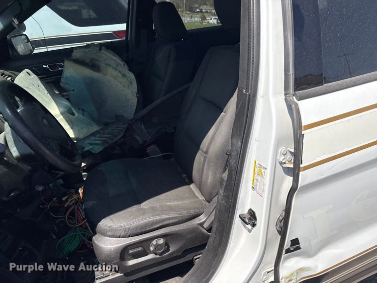 image for item FB8653 2017 Ford Explorer Police Interceptor SUV