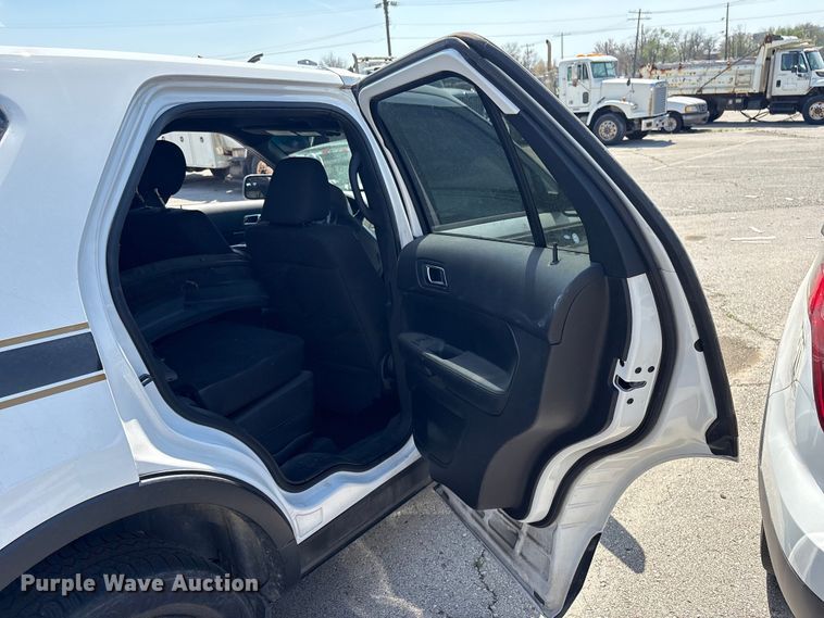 image for item FB8653 2017 Ford Explorer Police Interceptor SUV