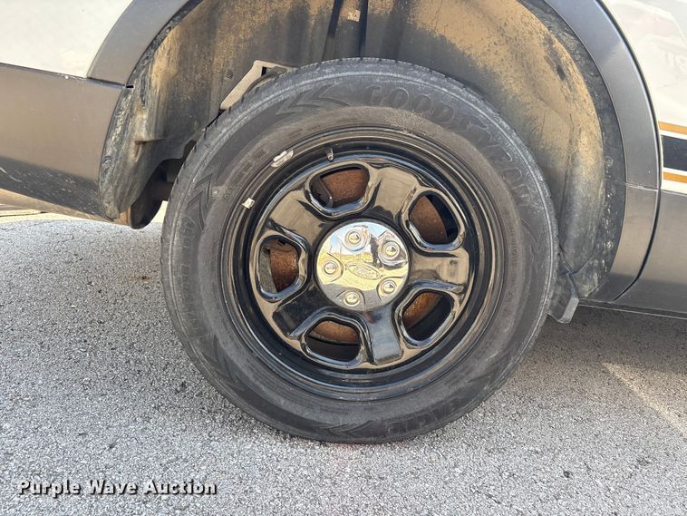 image for item FB8653 2017 Ford Explorer Police Interceptor SUV